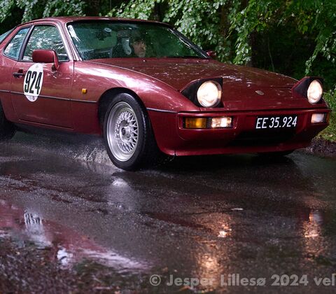 Porsche 924